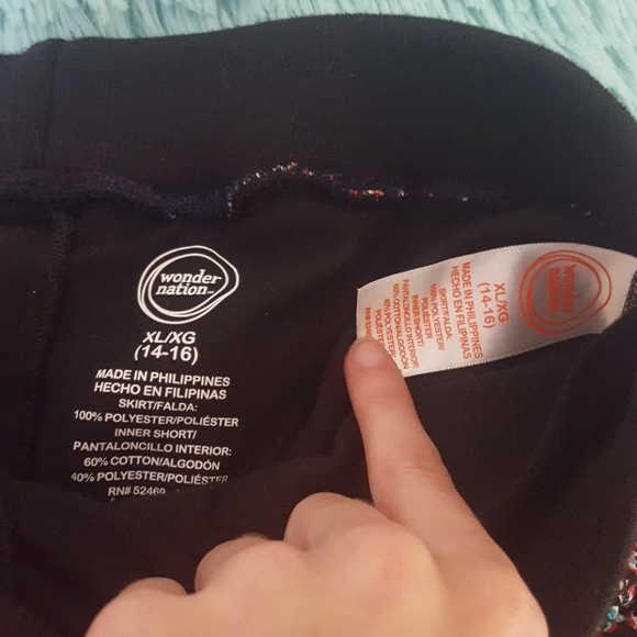 Wonder Nation Ruffle Top and Skirt - Picture 5 of 6